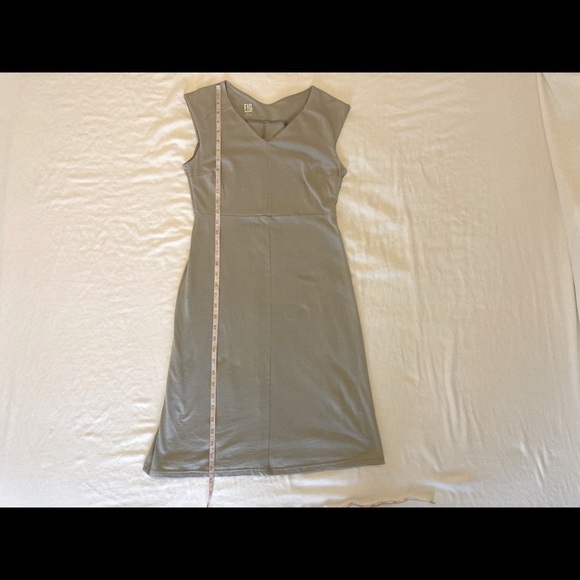 Fig VOYAGE GREY DRESS - Size Small - Picture 6 of 12